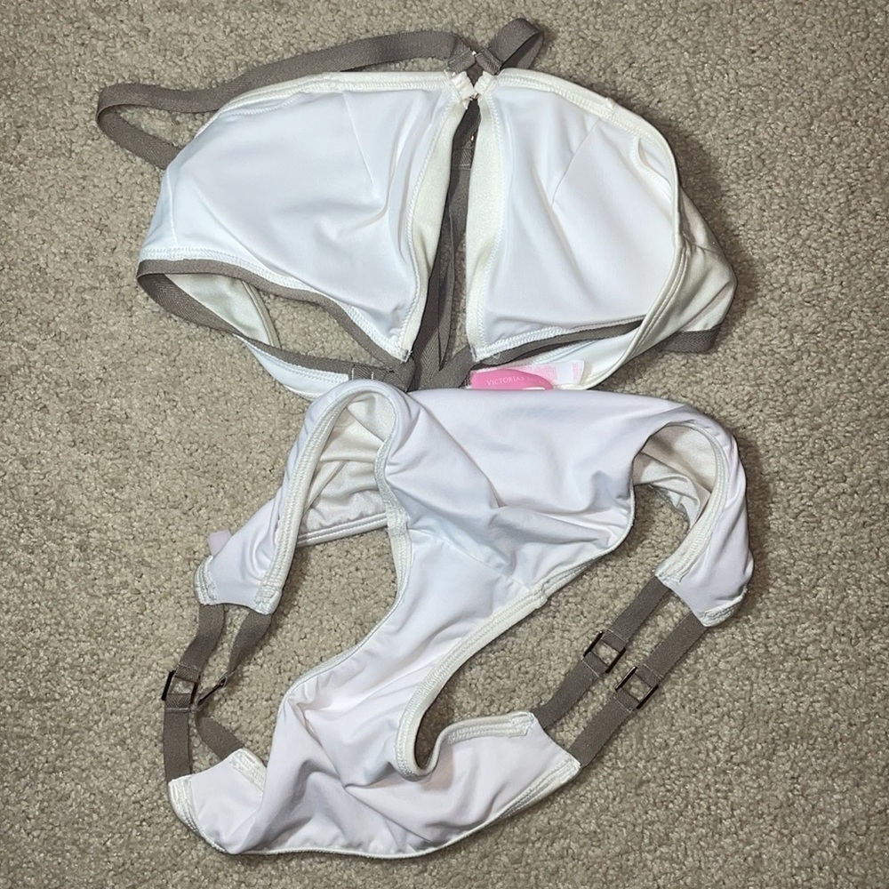 Victoria’s Secret Very Sexy “Love Bikini” Strappy top choker closure Rare - Picture 5 of 7